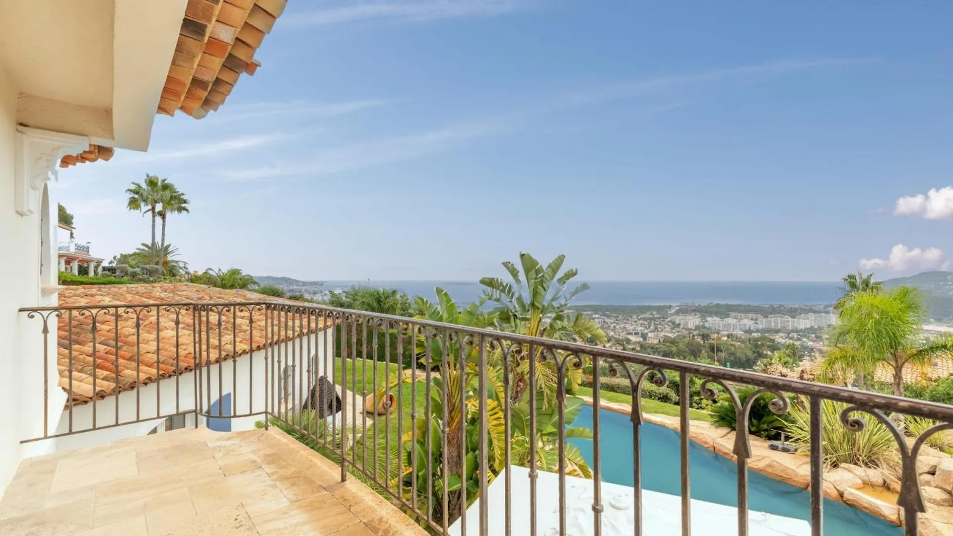 Magnificent House With Swimming Pool And Sea View 15 Minutes From Cannes Mandelieu-la-Napoule France
